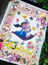 עוגות גן עם דף סוכר, קצפת ואלמנטים