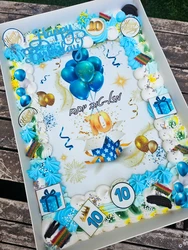 עוגות גן עם דף סוכר, קצפת ואלמנטים