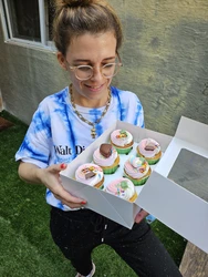 מארז קאפקייקס ממתקים