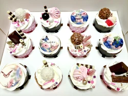 מארז קאפקייקס ממתקים